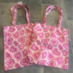 Heart totes